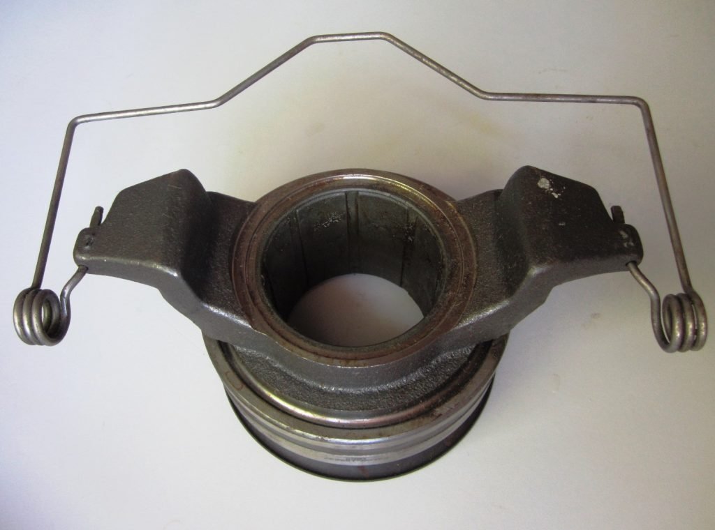 1655825 COLAR C/ROLAMENTO DA EMBREAGEM VOLVO FH12 / NH12 - Petrat